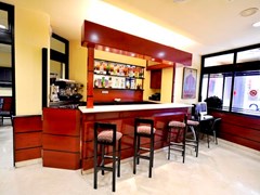 Glories: Bar - photo 13