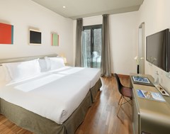 H10 Casanova: Room JUNIOR SUITE STANDARD - photo 69