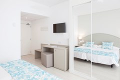 Hotel Alay - Adults Only: Room - photo 73
