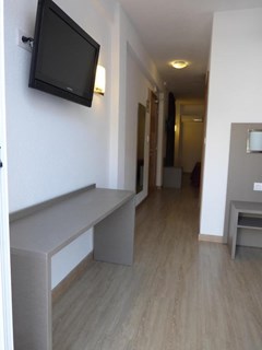 Montesol: Room - photo 10
