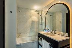 H10 Puerta de Alcala: Room DOUBLE WITH VIEWS - photo 13