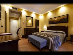 Artemis Hotel - photo 8