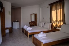 Ilios Hotel: Quadruple - photo 13