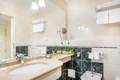 Hotel Leonardo Prague: General view - photo 102