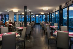 Galileo: Restaurant - photo 47
