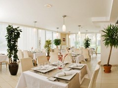 Michael: General view - photo 18