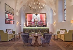 Augustine a Luxury Collection Hotel Prague: Bar - photo 12