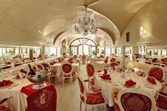 Alchymist Grand Hotel And Spa: Restaurant - photo 20