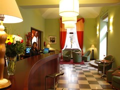 EA Hotel DownTown: Lobby - photo 2