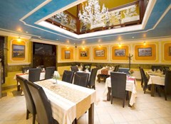 Palacky: Restaurant - photo 4