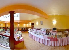 Palacky: Restaurant - photo 11