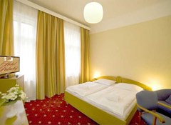 Palacky: Room - photo 2
