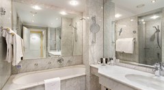 Dvorak Spa & Wellness: Room Double or Twin DELUXE RIVER VIEW - photo 44