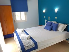 Ellinas Hotel - photo 4