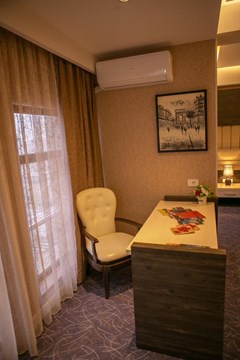 Parkway Inn Hotel - photo 12