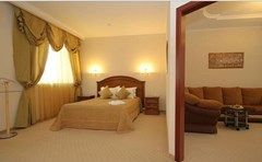 Gulfstream Palace: Room - photo 12