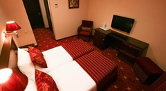 Club Hotel Corona: Room SUITE TWO BEDS - photo 23