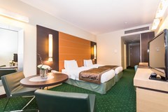 Mirage: Room TWIN DELUXE TWO BEDS - photo 48
