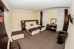 Ostrovsky: Room FAMILY ROOM THREE BEDS - photo 18