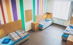 Enot Hostel: Room Bed in dormitory THREE BEDS - photo 1