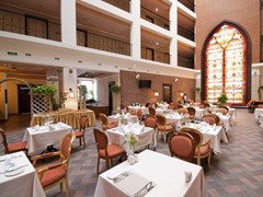 Heliopark Kaiserhof: Restaurant - photo 1