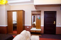 Ekaterinodar: Room JUNIOR SUITE COMFORT - photo 72