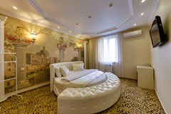 Marton Turgeneva: Room SUITE STANDARD - photo 26