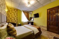 Marton Turgeneva: Room DOUBLE STANDARD - photo 33