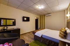 Marton Turgeneva: Room JUNIOR SUITE CAPACITY 1 - photo 47