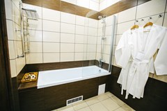 HEMINGWAY Hotel: Room SUITE WITH BALCONY - photo 20
