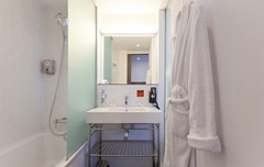 Azimut Moscow Tulskaya: Room DOUBLE SUPERIOR - photo 31