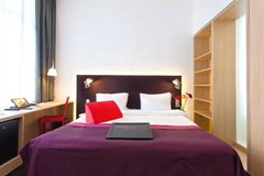 Azimut Moscow Tulskaya: Room - photo 22
