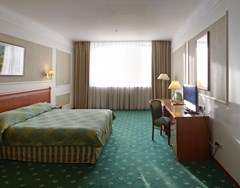 Borodino: Room - photo 10