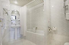 Budapest: Room DOUBLE DELUXE - photo 27