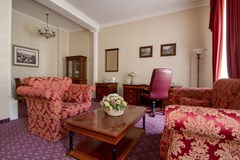 Budapest: Room SUITE BUSINESS - photo 63