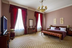 Budapest: Room SUITE BUSINESS - photo 64