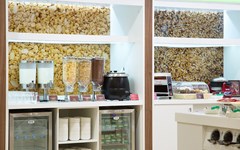 Hampton by Hilton Moscow Strogino: Restaurant - photo 12