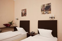 Inside Business Rumyantsevo: Room TWIN BUSINESS - photo 9