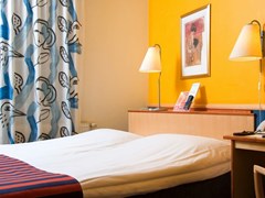 Katerina City: Room - photo 5