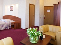 Maxima Zarya: General view - photo 8
