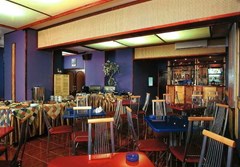 Maxima Zarya: Bar - photo 1