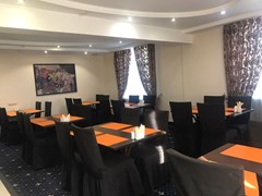 Moscow Holiday Hotel: Restaurant - photo 5