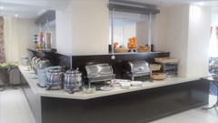 Moscow Holiday Hotel: Restaurant - photo 15
