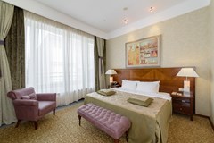Peter I: Room APARTMENT STANDARD - photo 21
