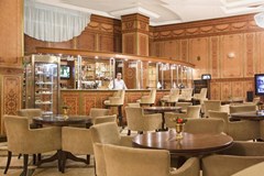 Prince Park Hotel: Bar - photo 3