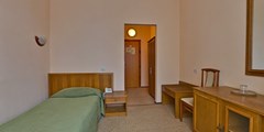 Sherston: Room TWIN CAPACITY 1 - photo 87