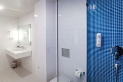 Best Western Plus Centre Hotel: Room - photo 41