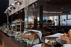 Crowne Plaza St. Petersburg Airport: Restaurant - photo 6