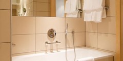 Crowne Plaza St. Petersburg Airport: Room DOUBLE SINGLE USE STANDARD - photo 24