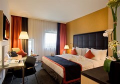 Crowne Plaza St. Petersburg Airport: Room - photo 55